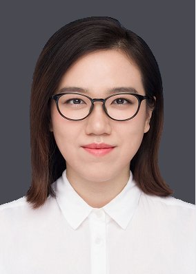 李明佳